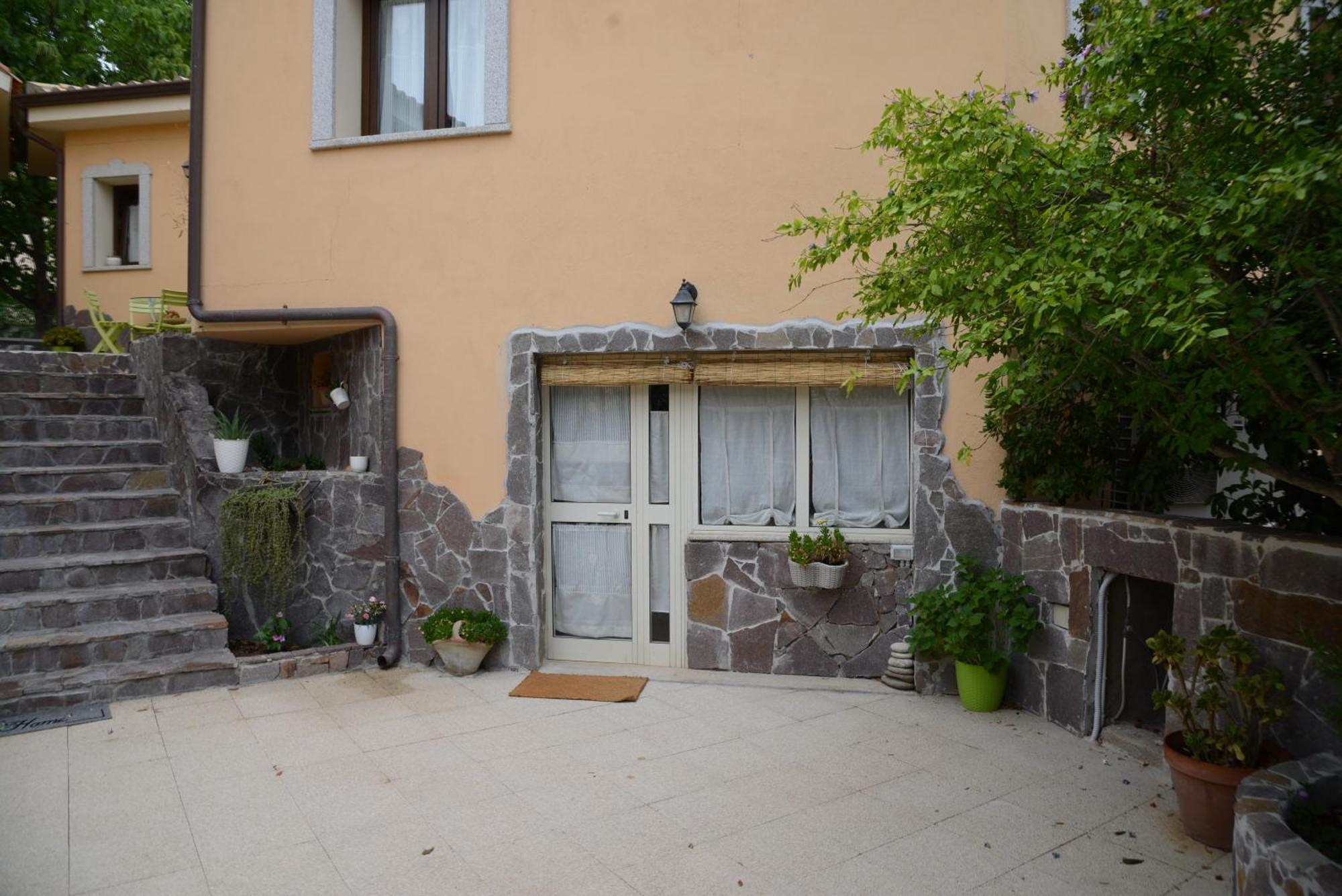La Casa Del Noce Apartment Olbia